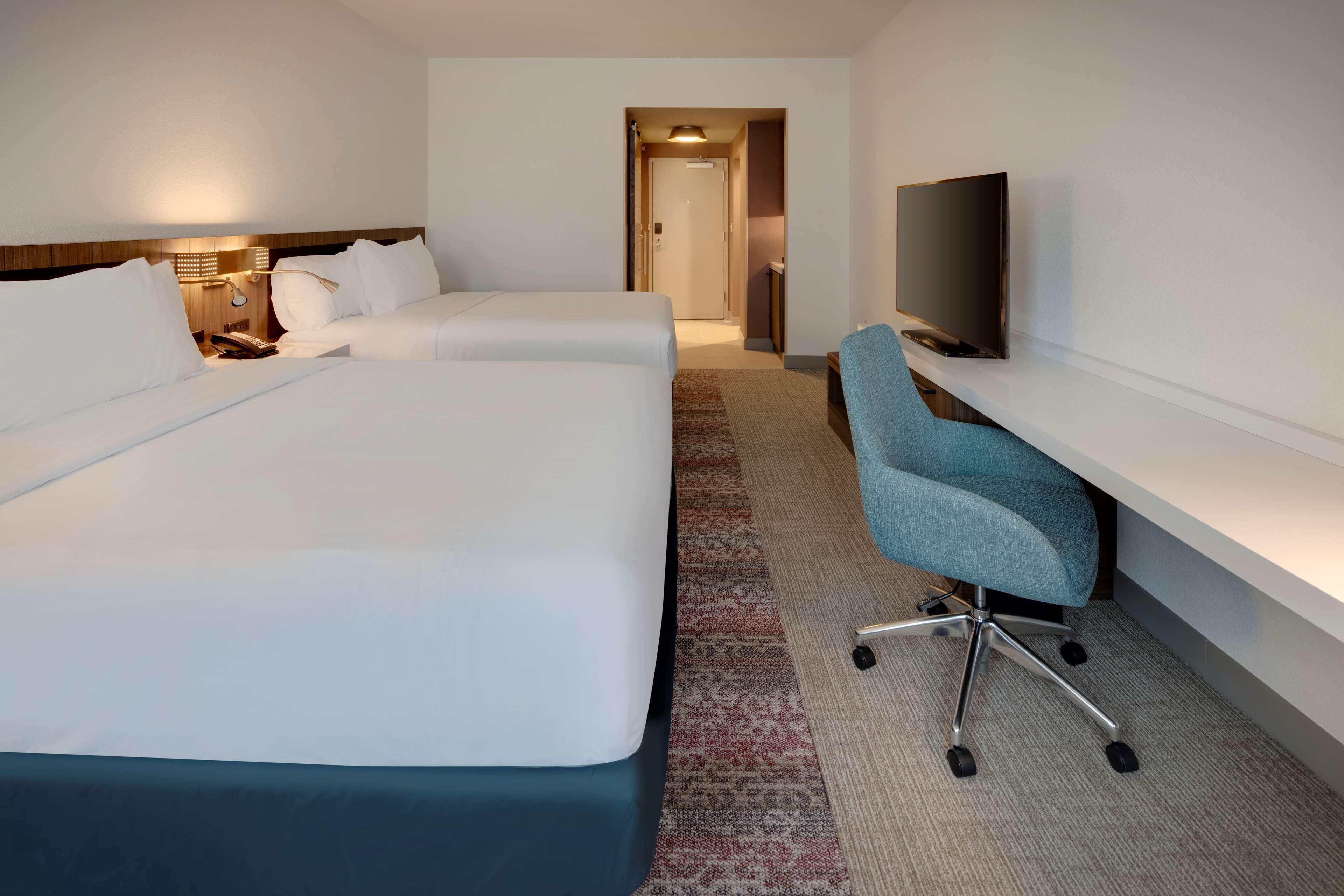 Hilton Garden Inn Haymarket Kültér fotó