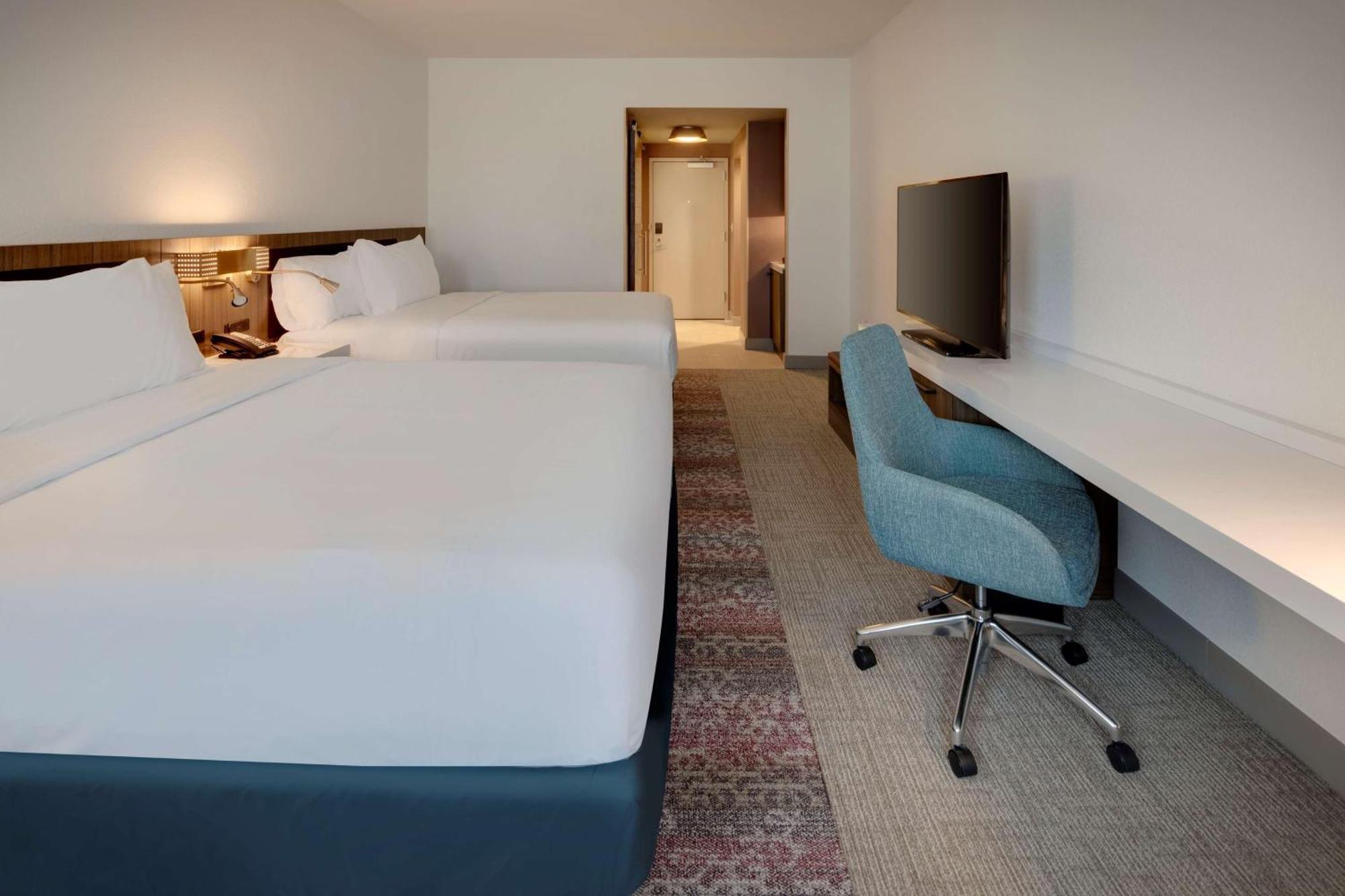 Hilton Garden Inn Haymarket Kültér fotó